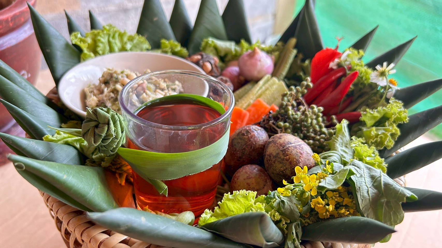  ประชาสัมพันธ์การท่องเที่ยวหมู่บ้าน OTOP นวัตวิถี